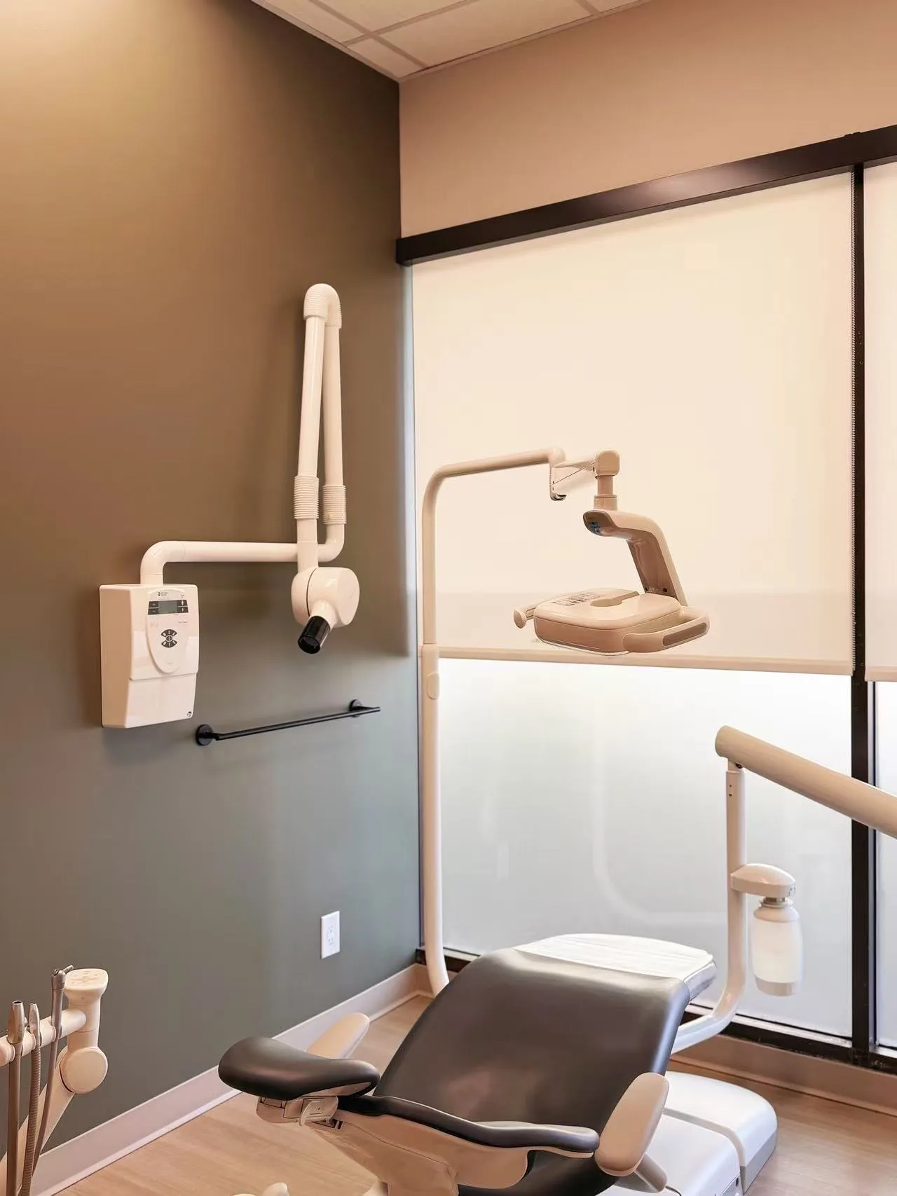 A treatment room at Coastal Light Dental.